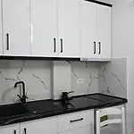 Pogradeci Walk Гостевой дом Поградец